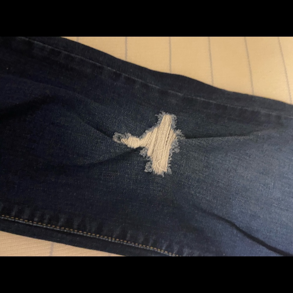 BCBGeneration Jeans - Picture 4 of 9